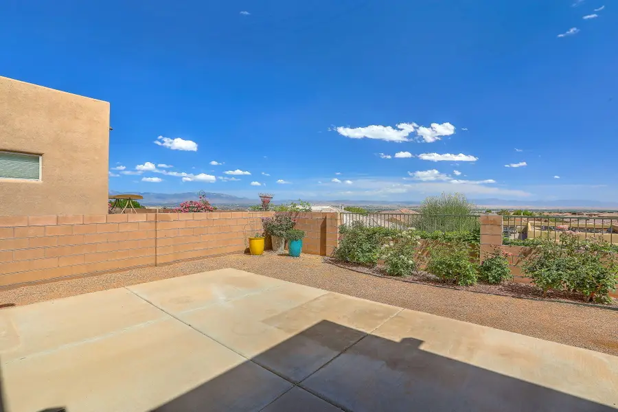 8904 Desert Rain Road Nw, Albuquerque, NM 87120 - #2
