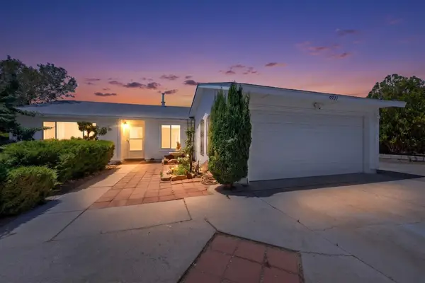 9921 Plunkett Drive Nw, Albuquerque, NM 87114