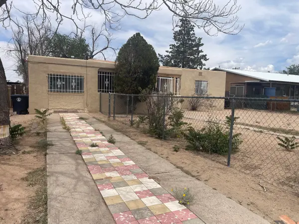 5405 Mountain Road Ne, Albuquerque, NM 87110