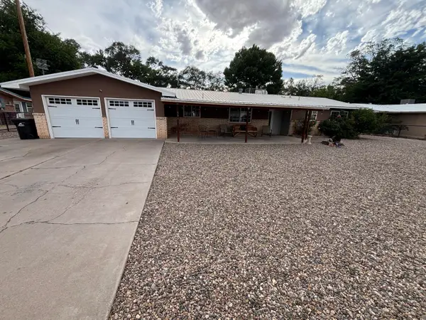 375 Ranchitos Road, Bosque Farms, NM 87068
