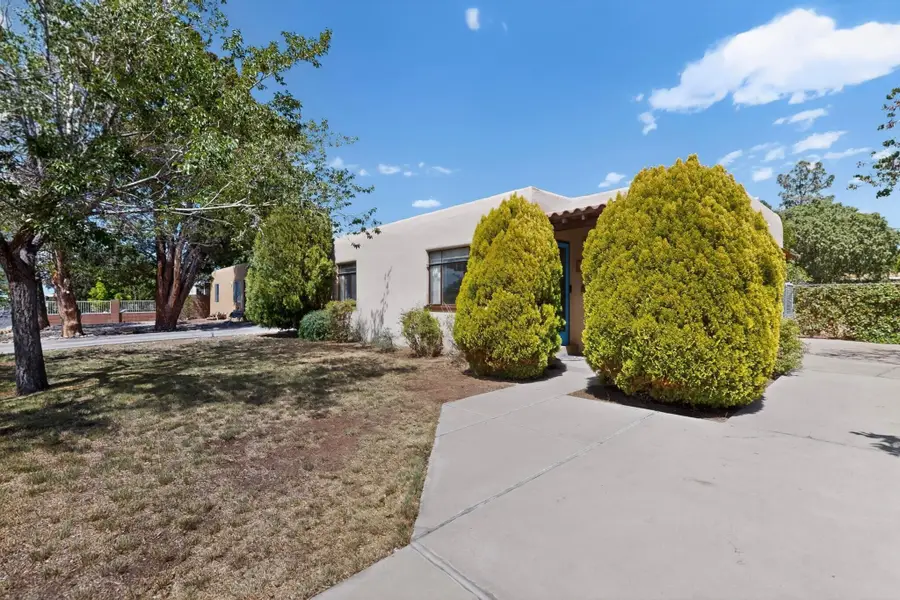 316 General Bradley Street Ne, Albuquerque, NM 87123 - #3