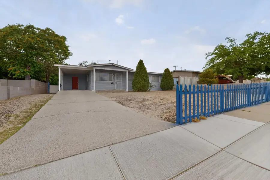 305 64th Street Sw, Albuquerque, NM 87121 - #3