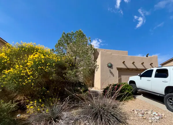 3601 Wagon Wheel Street Sw, Los Lunas, NM 87031