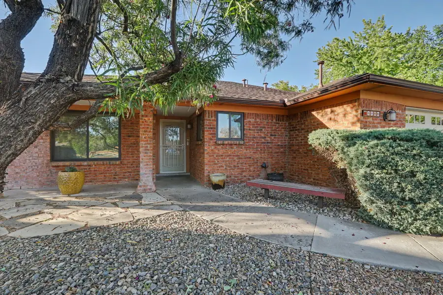 8813 Brandywine Road Ne, Albuquerque, NM 87111 - #2