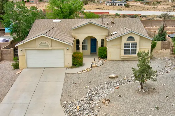 2405 Agua Fria Drive Ne, Rio Rancho, NM 87144