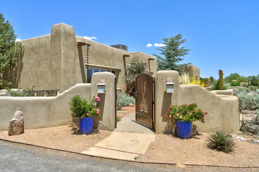 125 Martha Court, Corrales, NM 87048 - #2
