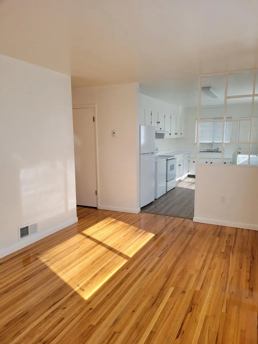 4021 Thaxton Avenue Se, Albuquerque, NM 87108 - #2