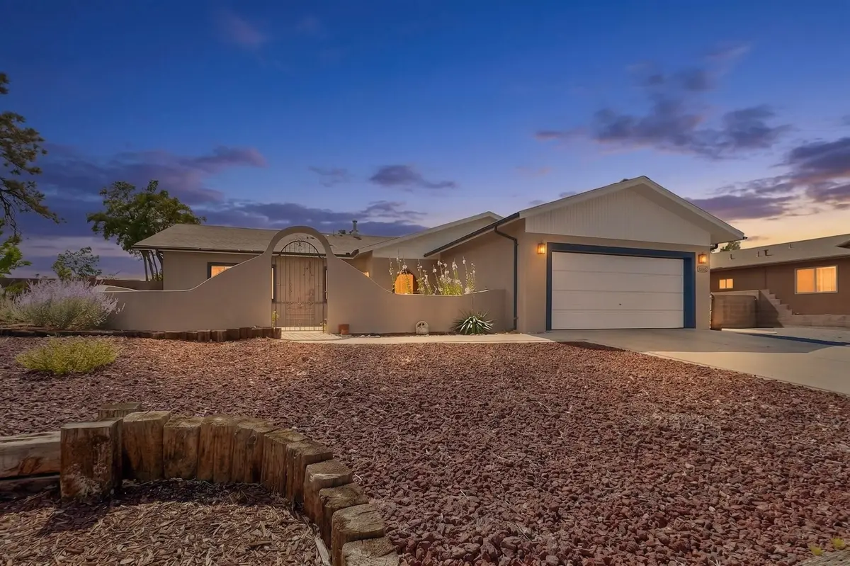 10005 Cardinal Street Nw, Albuquerque, NM 87114 - #1