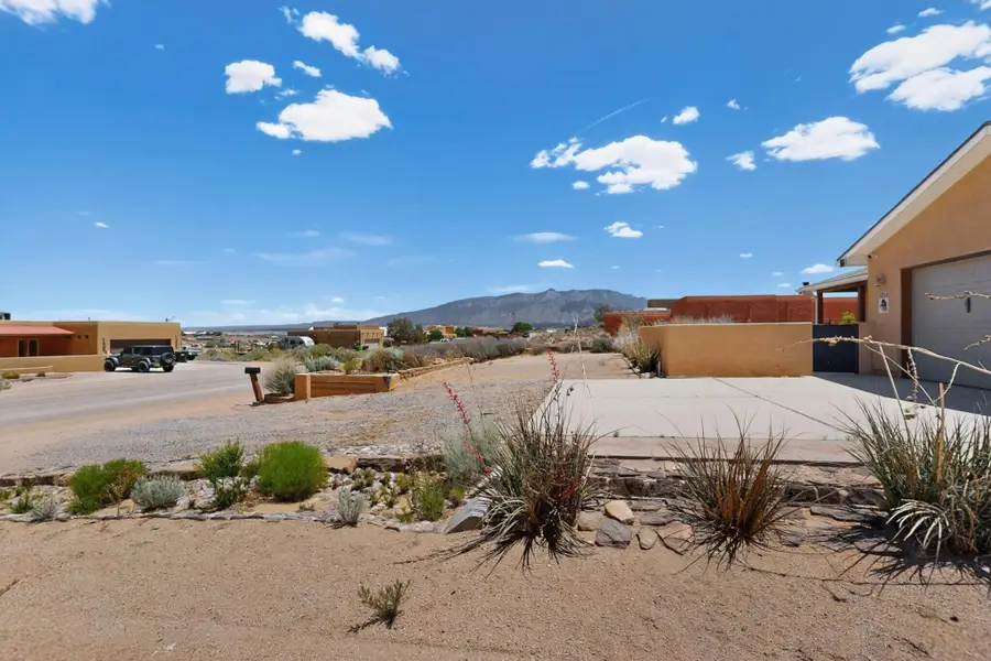 5850 Miller Road Ne, Rio Rancho, NM 87144 - #3