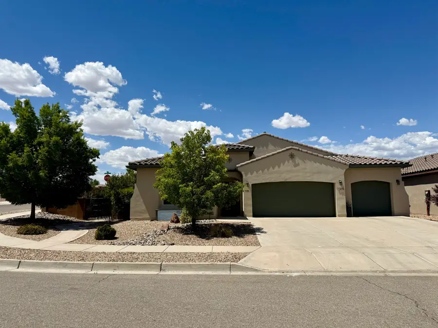 7305 Nome Drive Ne, Rio Rancho, NM 87144 - #2