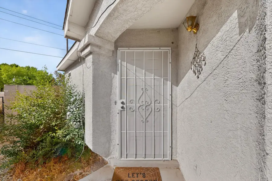 8416 Vista Serena Lane Sw, Albuquerque, NM 87121 - #3