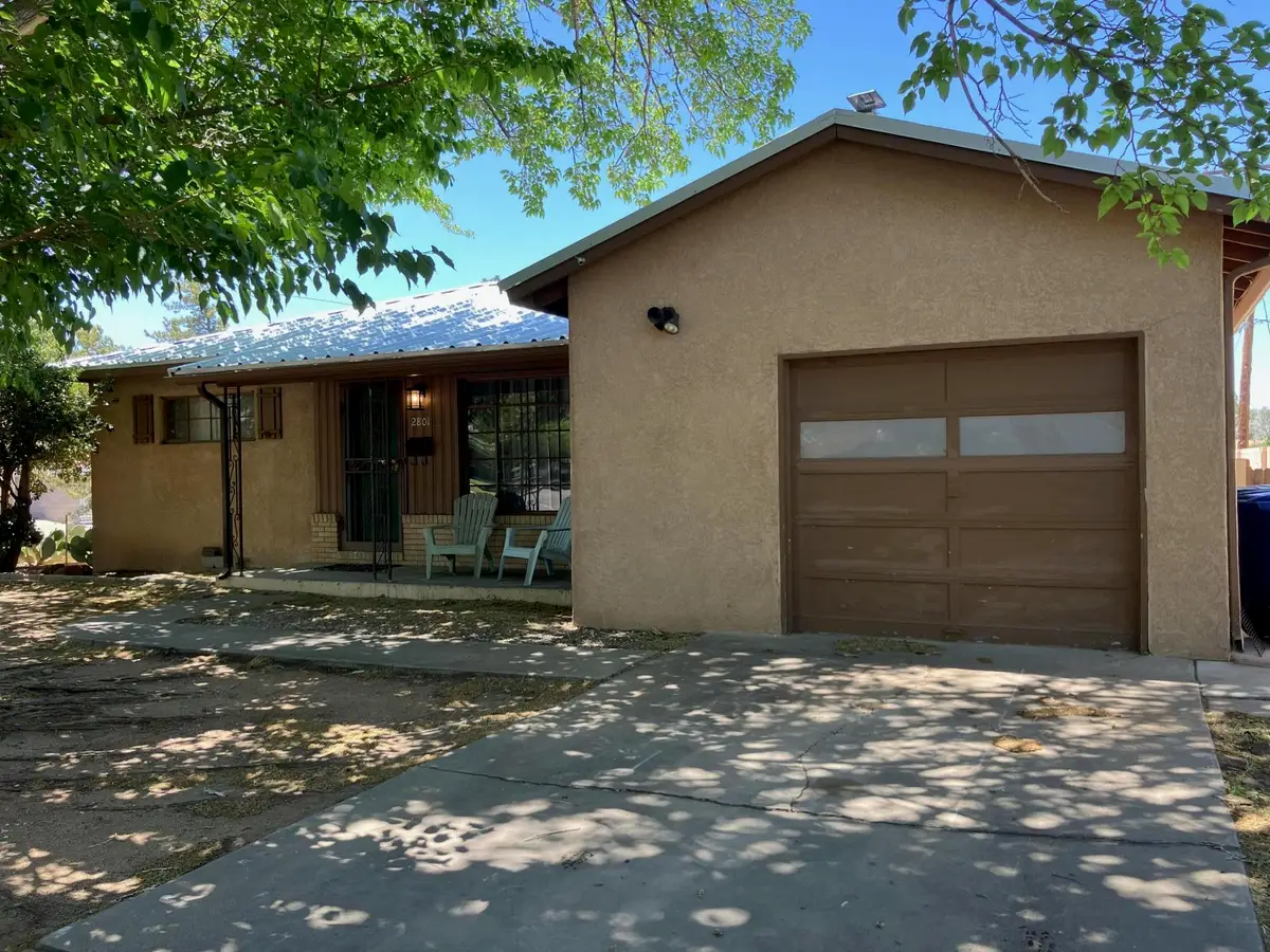 2801 Alvarado Drive Ne, Albuquerque, NM 87110 - #1
