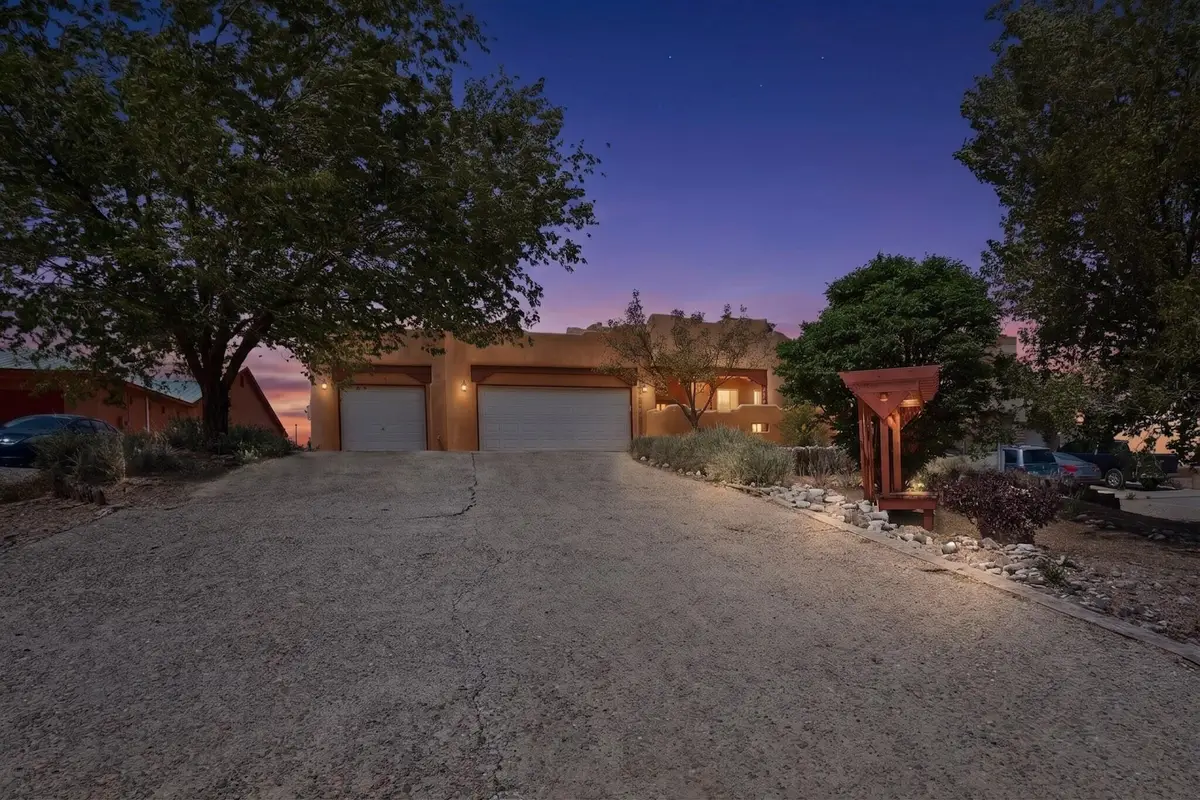 841 11th Avenue Se, Rio Rancho, NM 87124 - #1