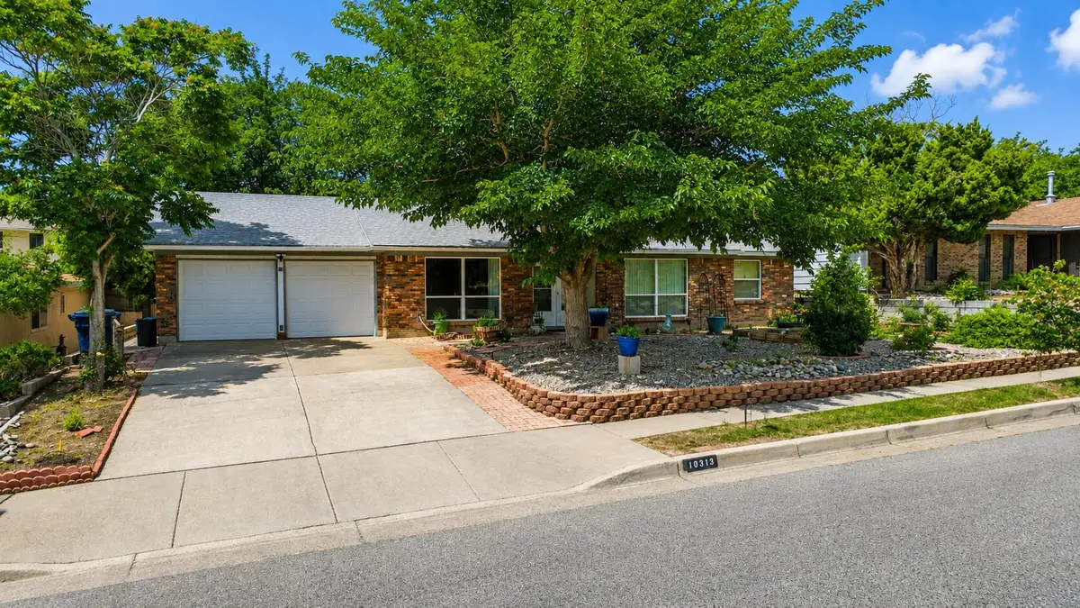 10313 Cielito Lindo Ne, Albuquerque, NM 87111 - #1