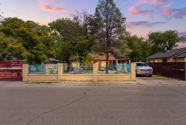 314 49th Street Nw, Albuquerque, NM 87105
