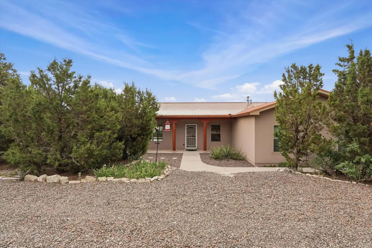 8 Zia Court, Edgewood, NM 87015 - #1