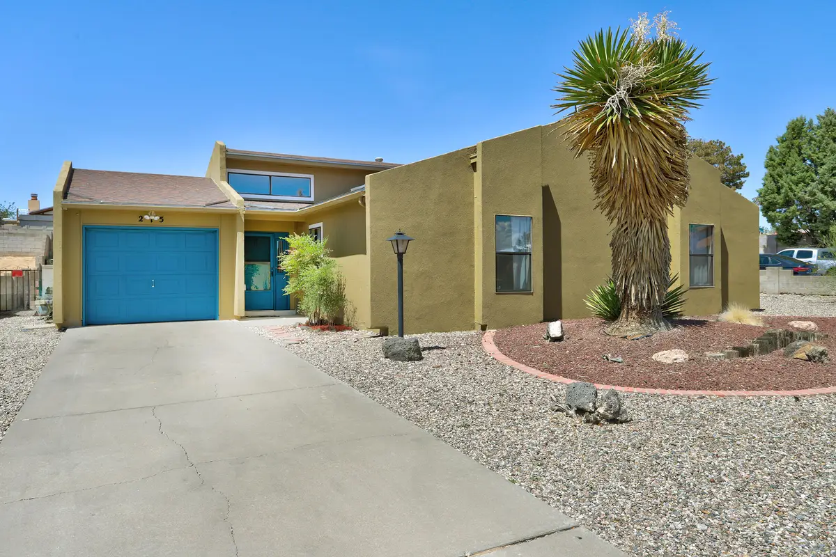 215 Western Hills Drive Se, Rio Rancho, NM 87124 - #1