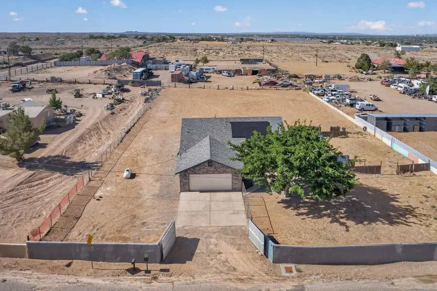 5629 Powers Way Road Sw, Albuquerque, NM 87121 - #2