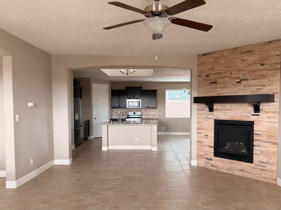 1504 Barbaro Drive Se, Albuquerque, NM 87123 - #3