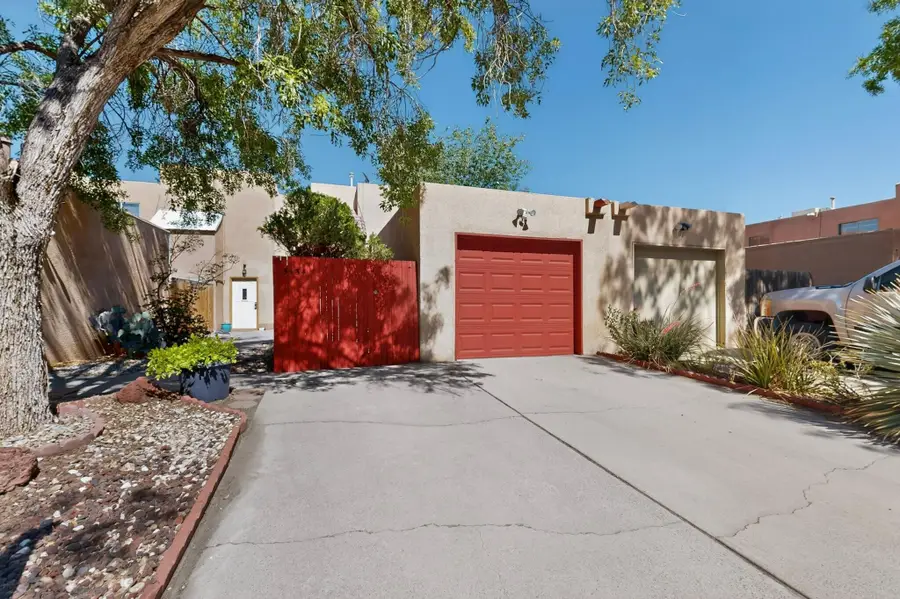 5434 6th Street Nw, Albuquerque, NM 87107 - #2