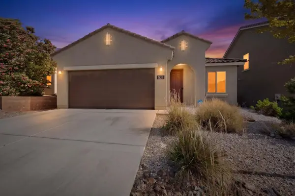 3126 Farragut Street Ne, Rio Rancho, NM 87144