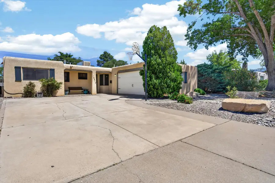 10513 Apache Avenue Ne, Albuquerque, NM 87112 - #3