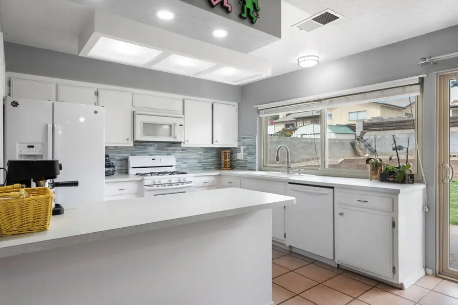 3808 La Charles Drive Ne, Albuquerque, NM 87111 - #2