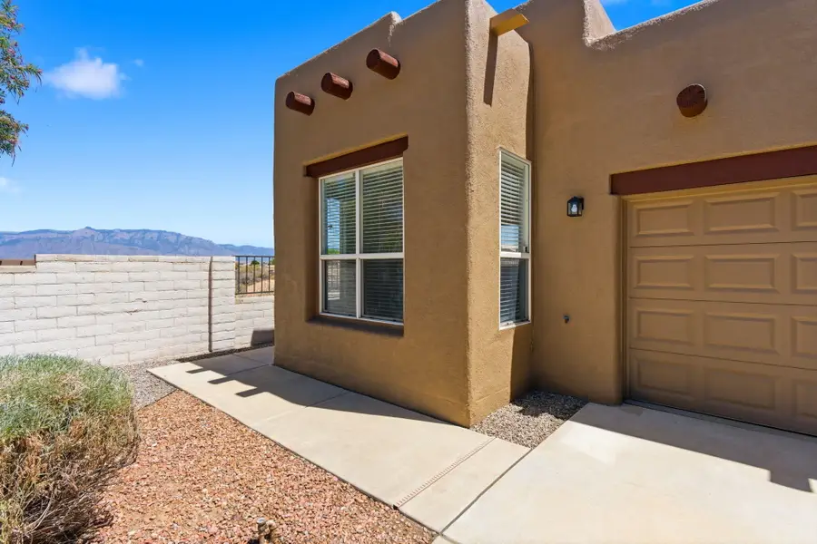 3416 Lockerbie Drive Se, Rio Rancho, NM 87124 - #3