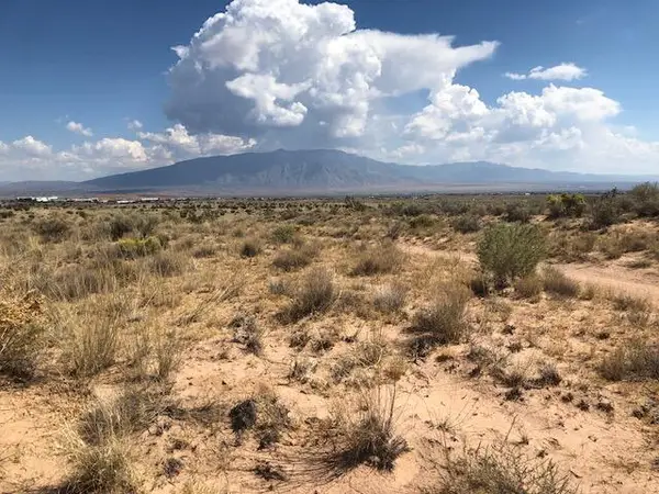 9th Avenue Ne, Rio Rancho, NM 87144