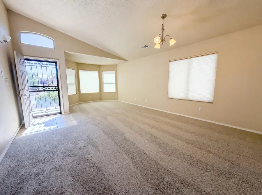 6819 Lava Rock Drive Nw, Albuquerque, NM 87120 - #3