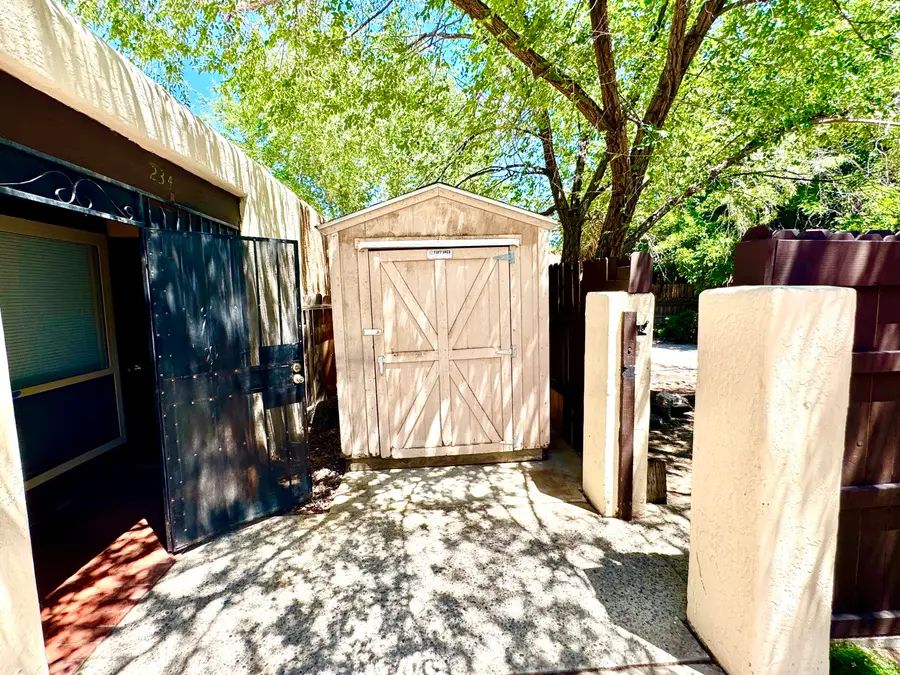 234 La Vida Nueva Del Oeste Sw, Albuquerque, NM 87105 - #3