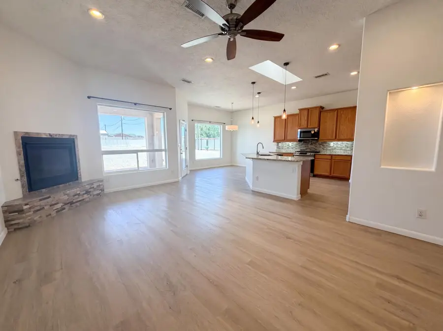 1625 35th Street Se, Rio Rancho, NM 87124 - #3