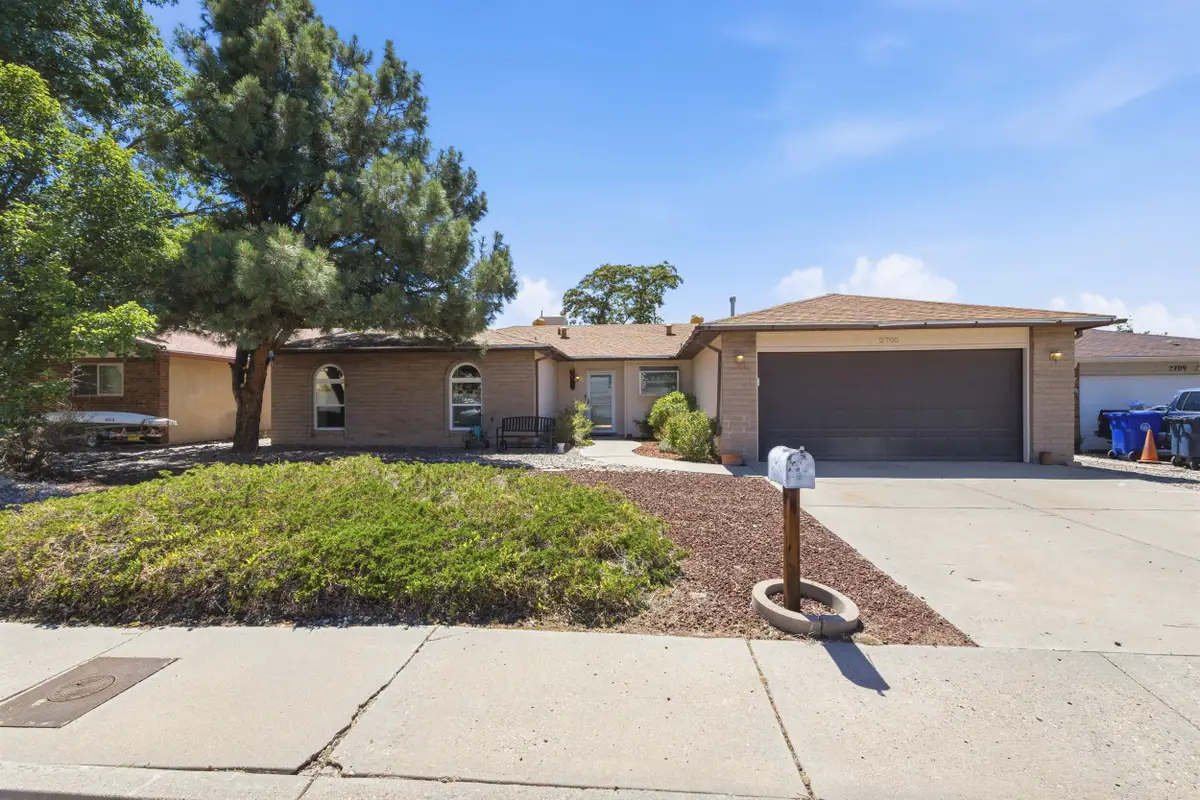 2705 Compa Court Ne, Albuquerque, NM 87112 - #1