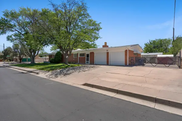 1313 Georgia Street Ne, Albuquerque, NM 87110