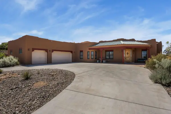 2133 Gazelle Road Ne, Rio Rancho, NM 87124