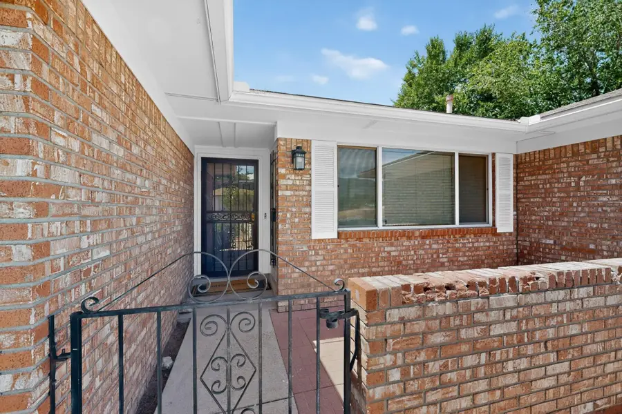 9701 Avenida Del Oso Ne, Albuquerque, NM 87111 - #2