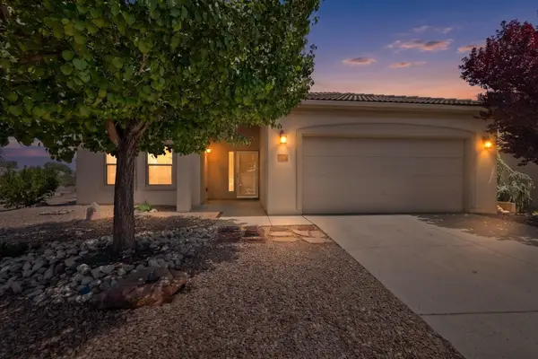 900 Golden Yarrow Trail, Bernalillo, NM 87004