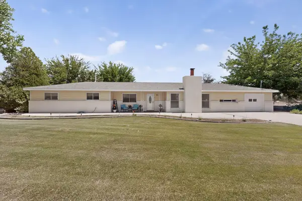 430 Abo Road, Bosque Farms, NM 87068