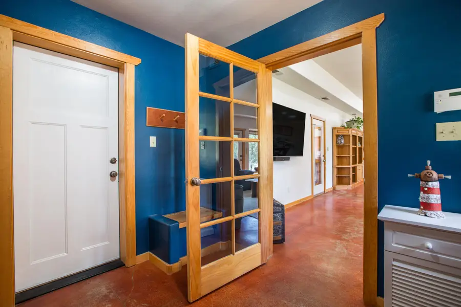 200 Sangre De Cristo Circle, Cedar Crest, NM 87008 - #3