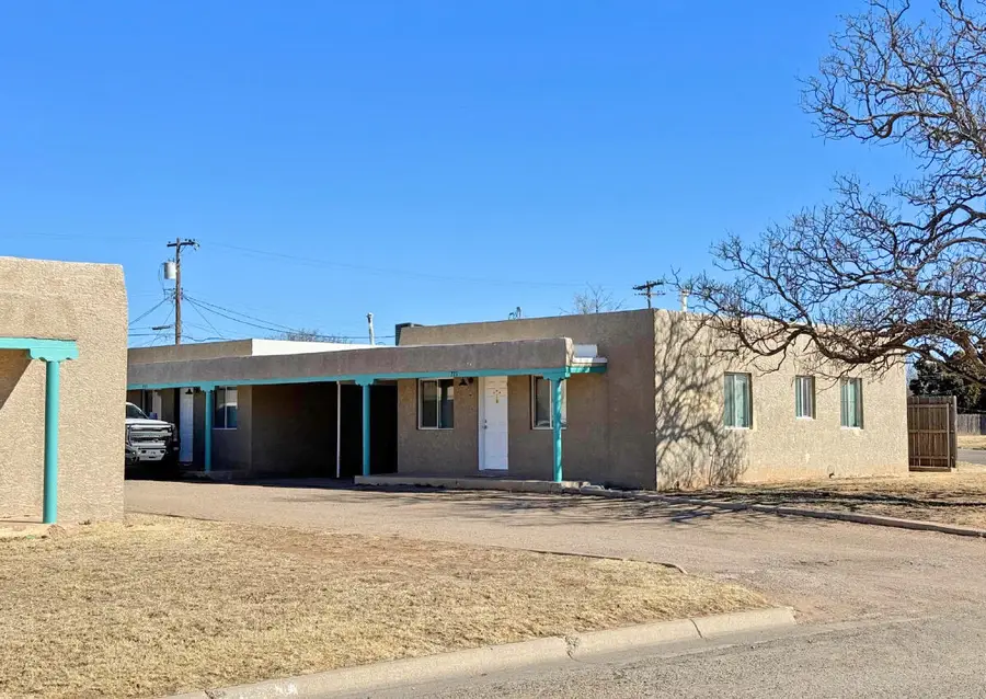 501 S Avenue G, Portales, NM 88130 - #2
