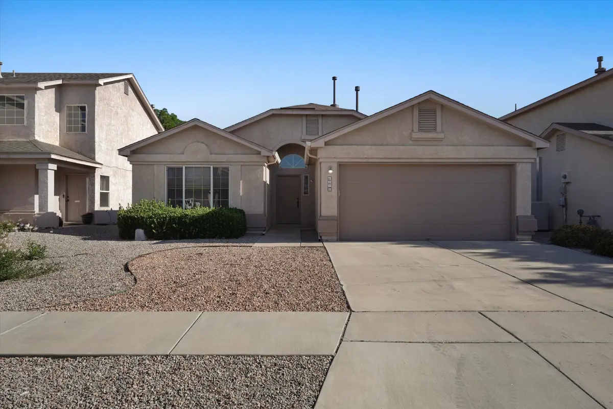 6245 Calle De Vida Nw, Albuquerque, NM 87114 - #1