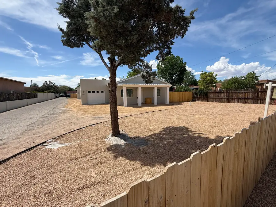3741 San Isidro Street Nw, Albuquerque, NM 87107 - #2