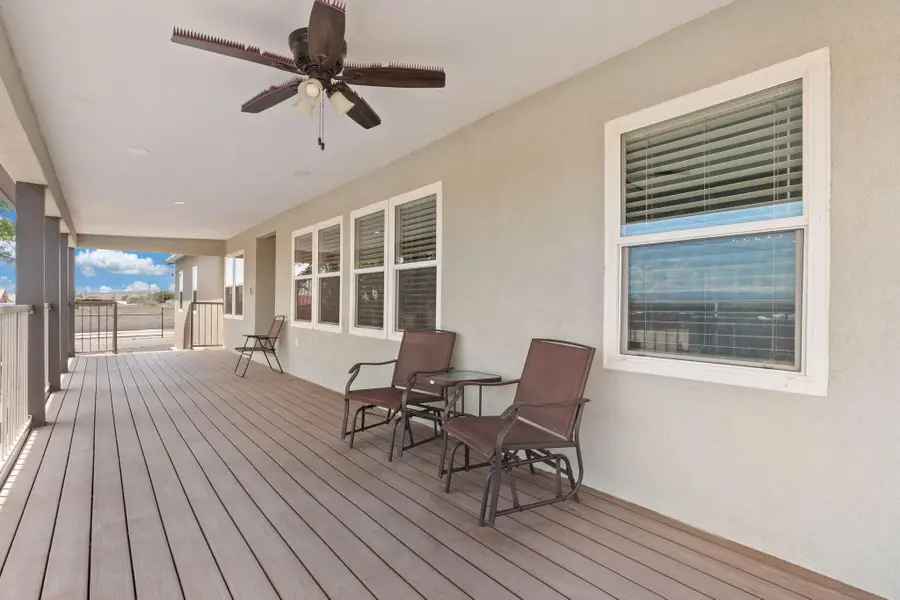 5373 Raglin Avenue Sw, Albuquerque, NM 87121 - #3