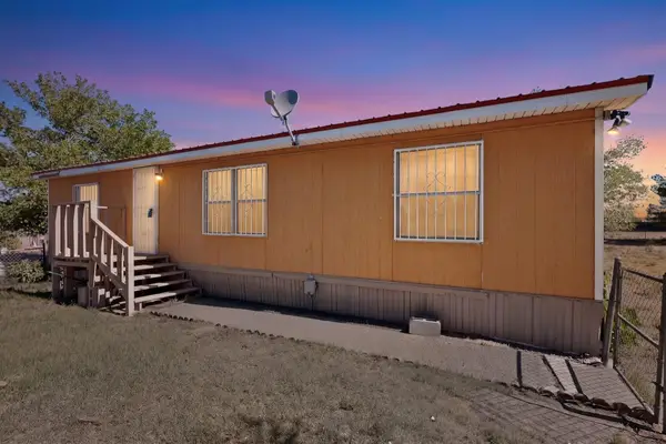 1 Santa Monica Avenue, Los Lunas, NM 87031