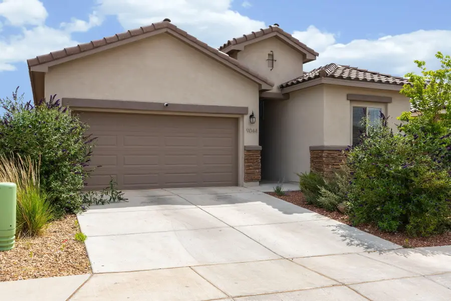 9044 S Sky Street Nw, Albuquerque, NM 87114 - #3