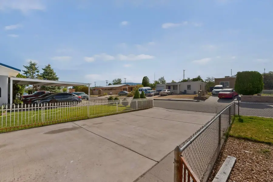 1701 Wilmoore Drive Se, Albuquerque, NM 87106 - #3