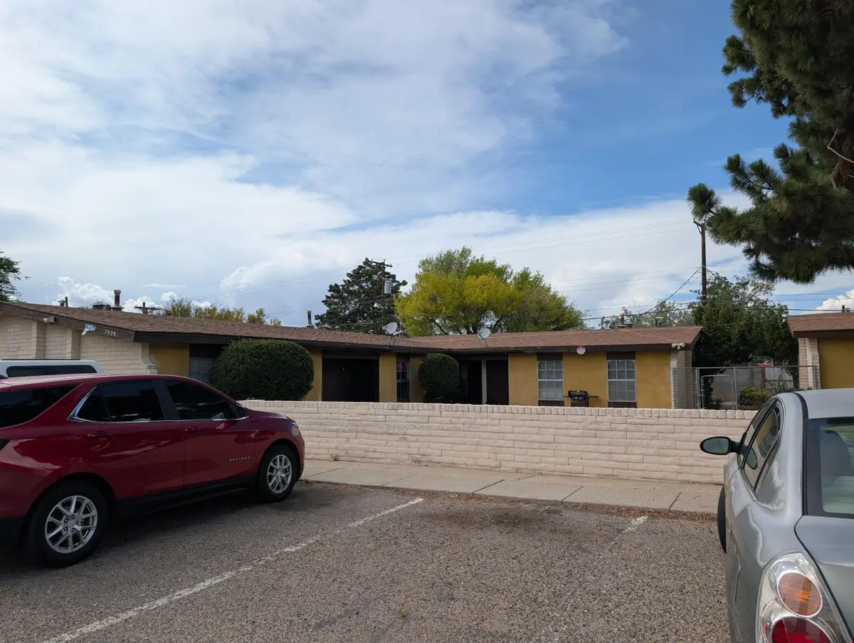7909 Marquette Avenue Ne, Albuquerque, NM 87108 - #1