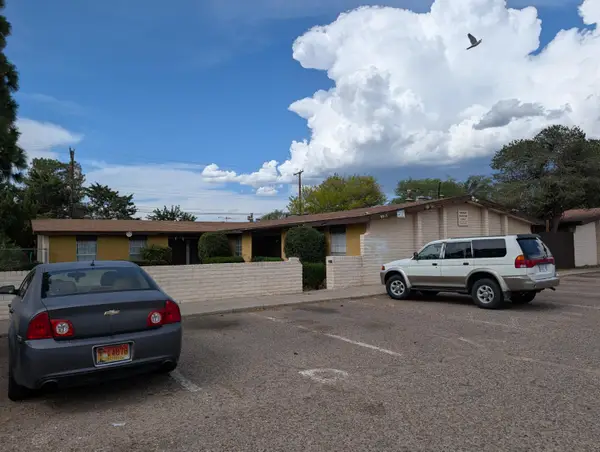 8017 Marquette Avenue Ne, Albuquerque, NM 87108