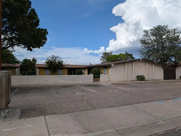 8009 Marquette Avenue Ne, Albuquerque, NM 87108