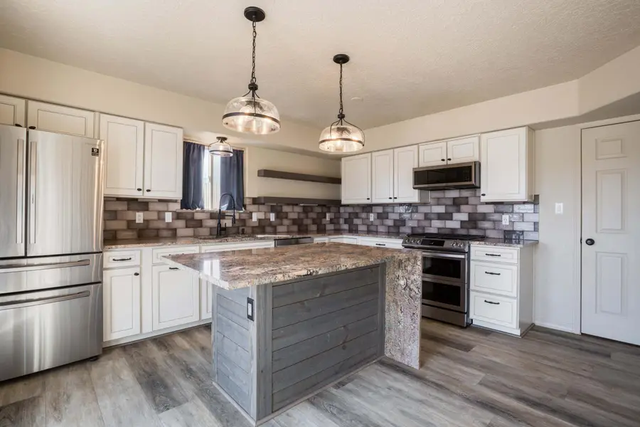 10 Adams Road Sw, Edgewood, NM 87015 - #3